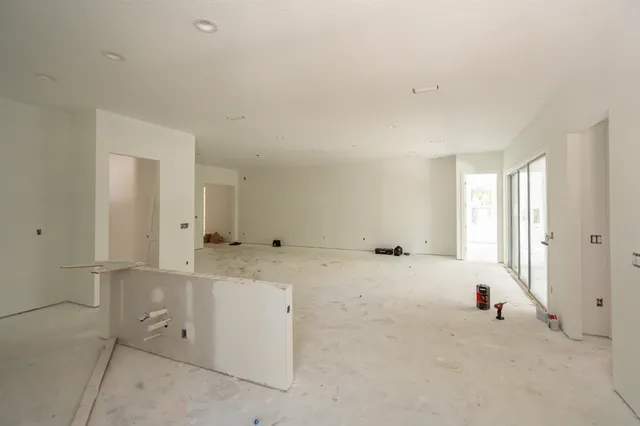 an empty room with a empty space