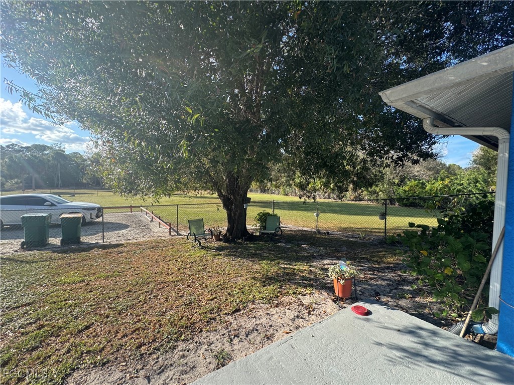 291 16th Street Northeast, Unit 1 Naples, FL 34120 - Photo 2 of 21