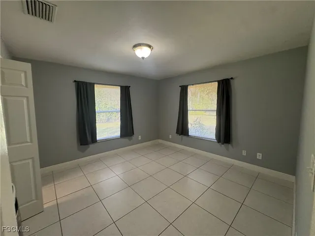 $2,000 | 291 16th Street Northeast, Unit 1, Naples, FL 34120