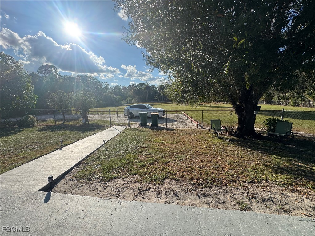 291 16th Street Northeast, Unit 1 Naples, FL 34120 - Photo 3 of 21