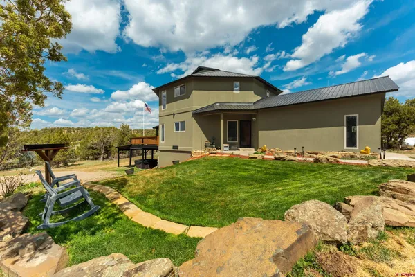 $1,100,000 | 4915 County Road 510, Ignacio, CO 81137