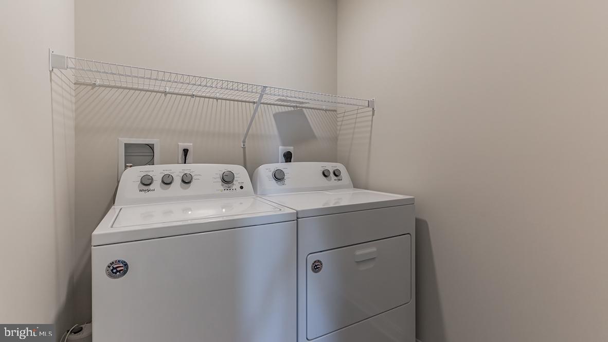 101 Whitman Lane Woodbine, NJ 08270 - Photo 18 of 29 a utility room with dryer and washer