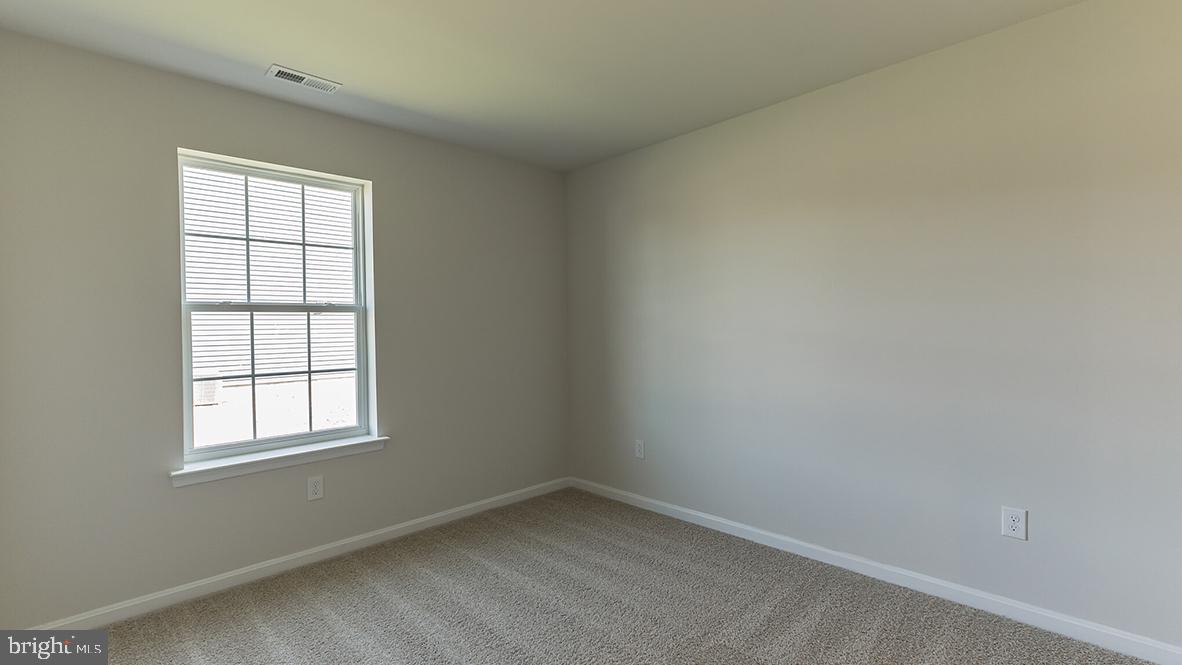 101 Whitman Lane Woodbine, NJ 08270 - Photo 22 of 29 an empty room with a window