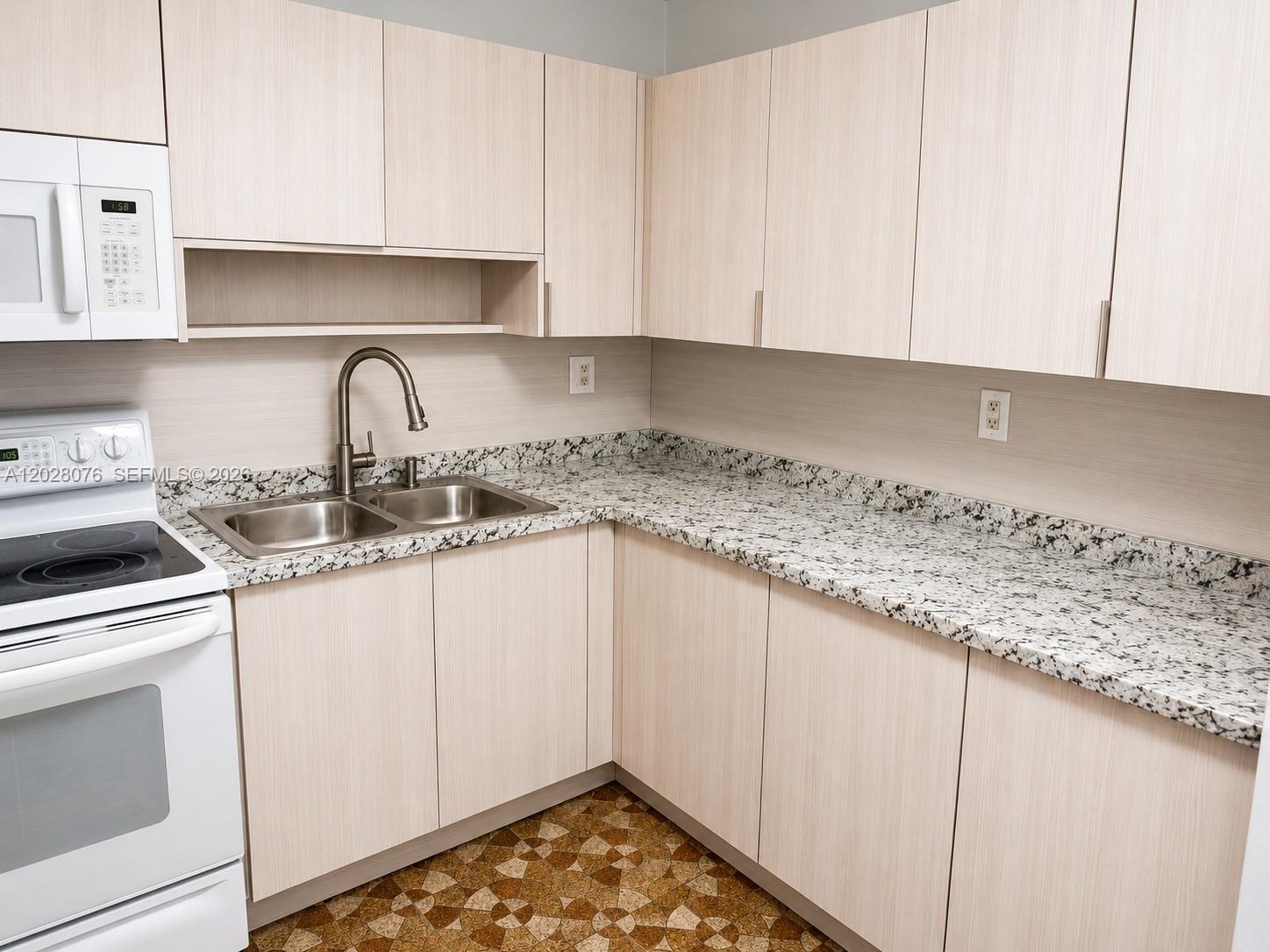 14150 Southwest 84th Street, Unit 307I Miami, FL 33183 - Photo 19 of 40