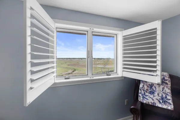 $665,000 | 407 Ocean Boulevard, Unit B11, Hampton, NH 03842