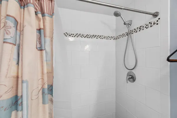 $665,000 | 407 Ocean Boulevard, Unit B11, Hampton, NH 03842
