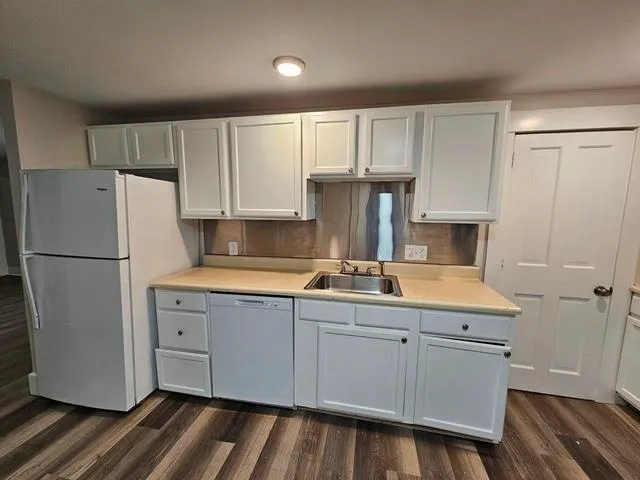 $2,300 | 27 Water Street, Unit 1, Keene, NH 03431