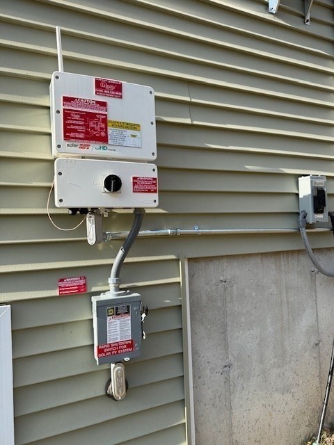 5 Deer Hill Road Oxford, MA 01537 - Photo 36 of 37 a utility room with dryer and washer