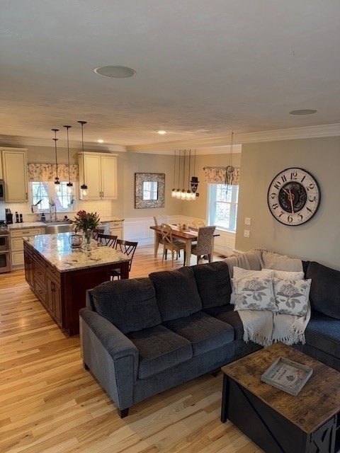 5 Deer Hill Road Oxford, MA 01537 - Photo 6 of 37 a living room with furniture