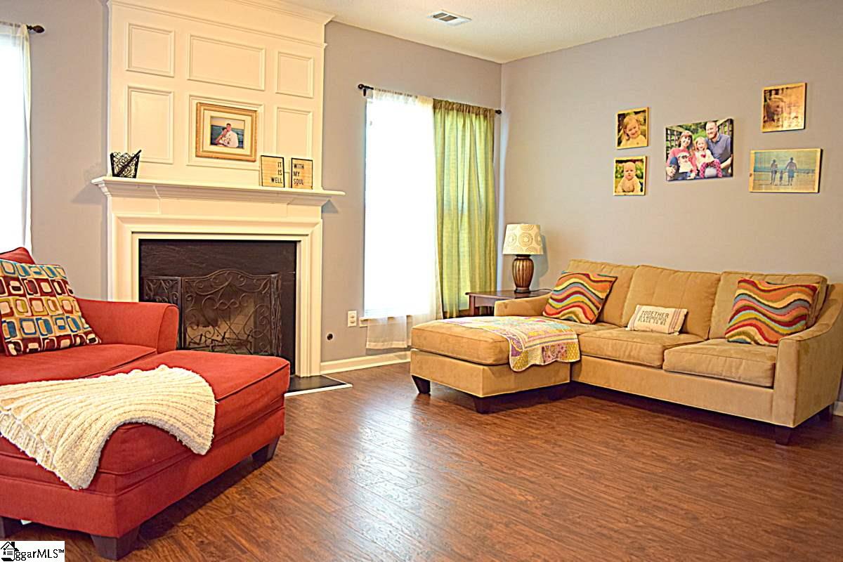 110 Innisbrook Lane Simpsonville, SC 29681 - Photo 8 of 29 Gallery Image 8