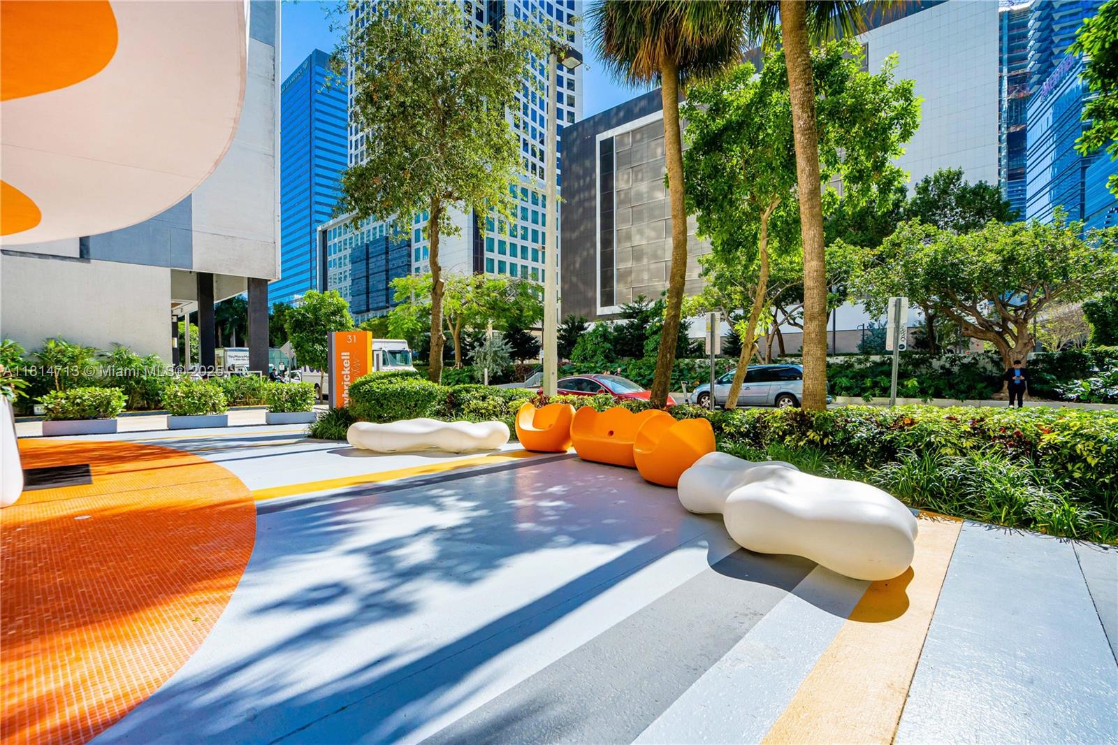 31 Southeast 6th Street, Unit 2205 Miami, FL 33131 - Photo 25 of 25 a view of a house with swimming pool and sitting area