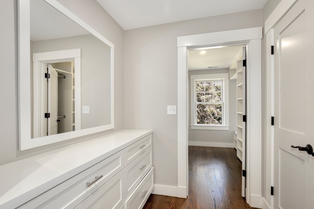 7 Park Street Lexington, MA 02421 - Photo 11 of 33
