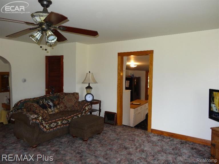 4178 Branch Road Flint, MI 48506 - Photo 6 of 14 4178 Branch - 3.jpg