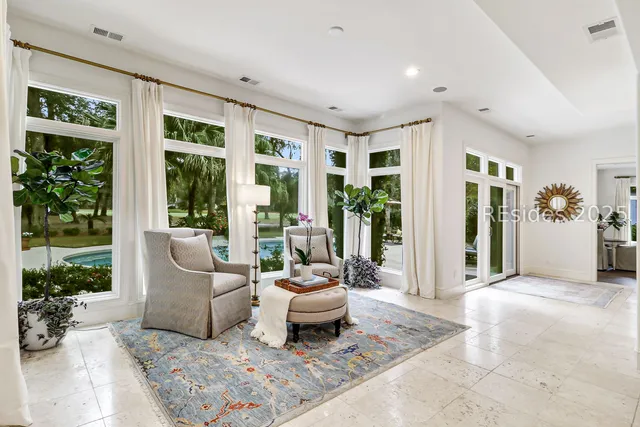 $2,295,000 | 15 Hawthorne Road, Bluffton, SC 29910