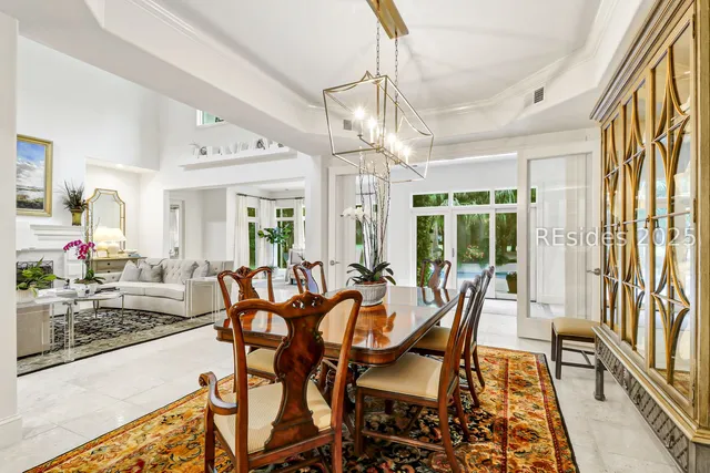 $2,295,000 | 15 Hawthorne Road, Bluffton, SC 29910