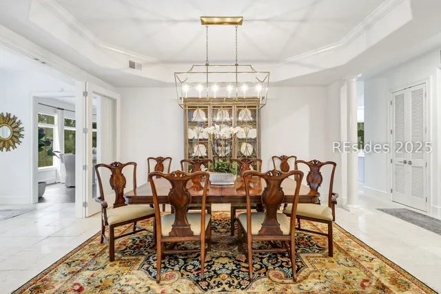 $2,295,000 | 15 Hawthorne Road, Bluffton, SC 29910