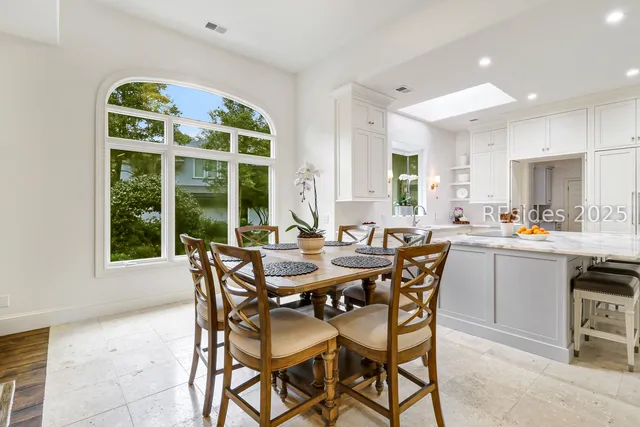 $2,295,000 | 15 Hawthorne Road, Bluffton, SC 29910