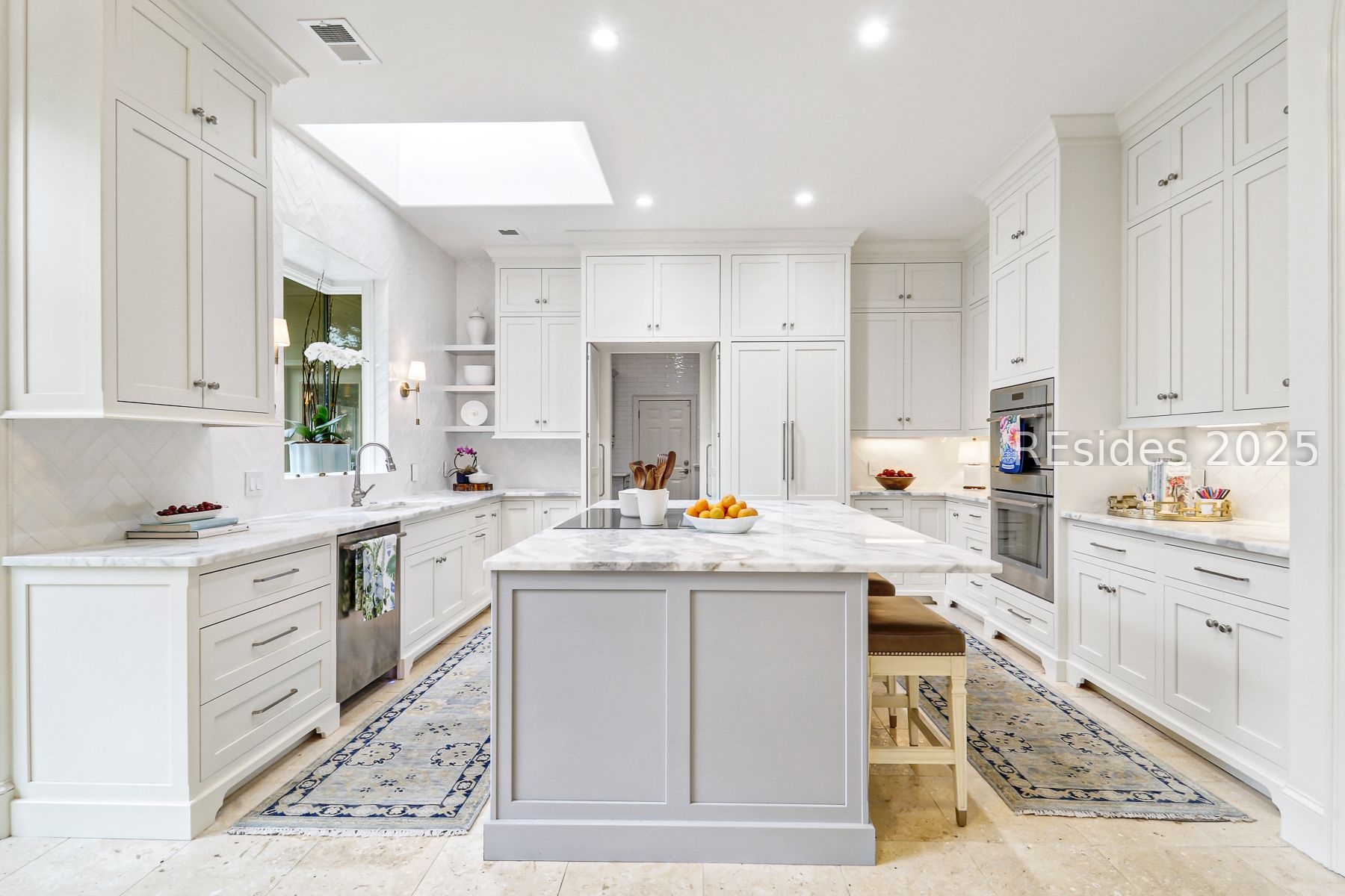 15 Hawthorne Road Bluffton, SC 29910 - Photo 31 of 95 Gourmet Kitchen