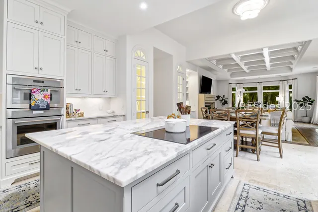 $2,295,000 | 15 Hawthorne Road, Bluffton, SC 29910