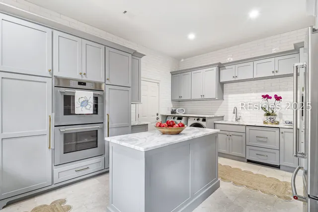 $2,295,000 | 15 Hawthorne Road, Bluffton, SC 29910