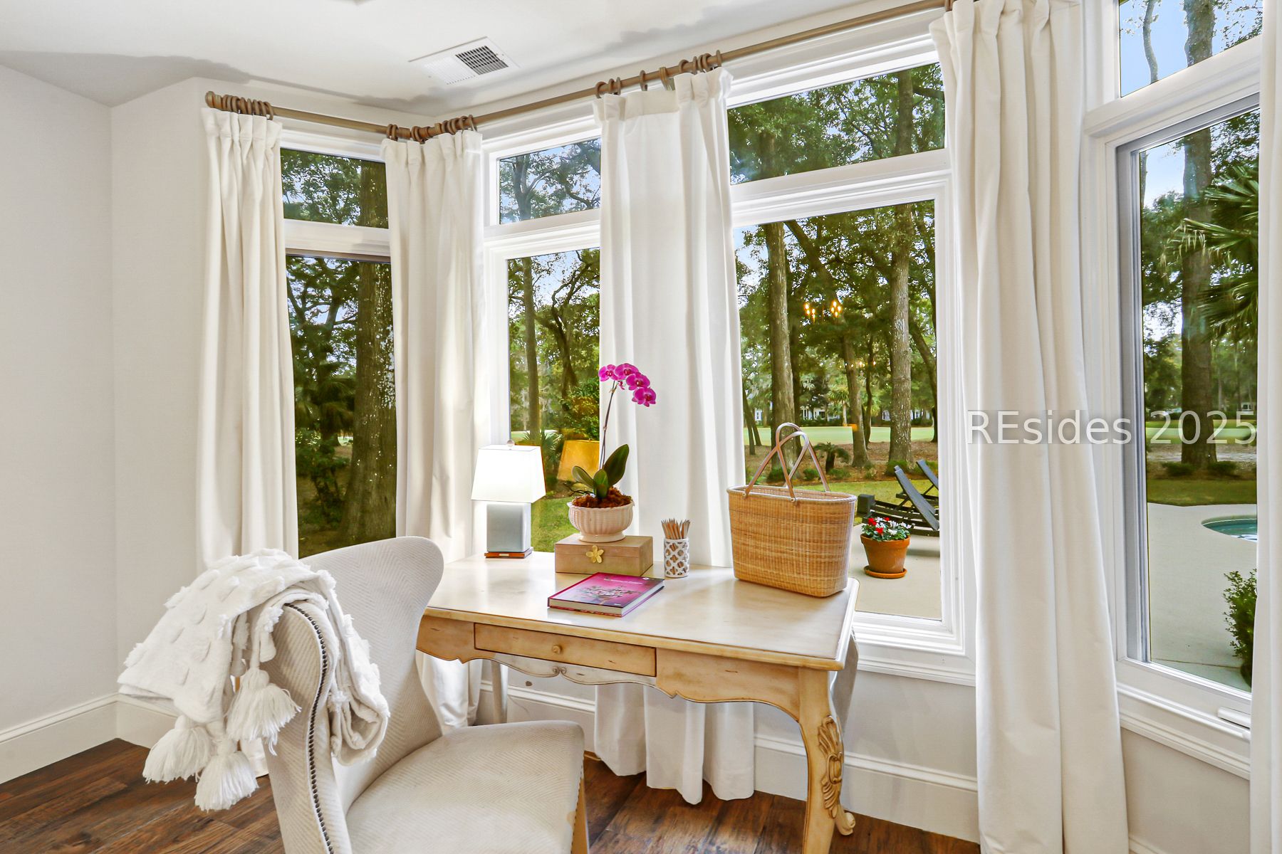 15 Hawthorne Road Bluffton, SC 29910 - Photo 45 of 95 Primary Bedroom