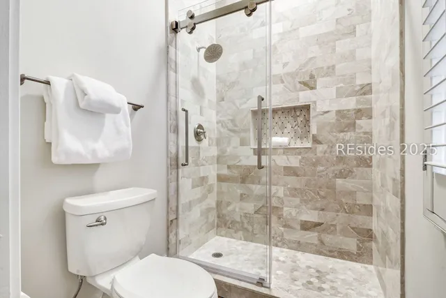 $2,295,000 | 15 Hawthorne Road, Bluffton, SC 29910