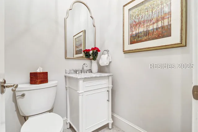 $2,295,000 | 15 Hawthorne Road, Bluffton, SC 29910