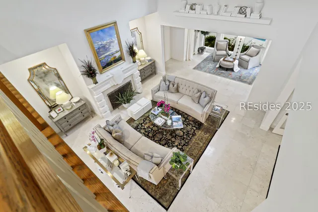 $2,295,000 | 15 Hawthorne Road, Bluffton, SC 29910