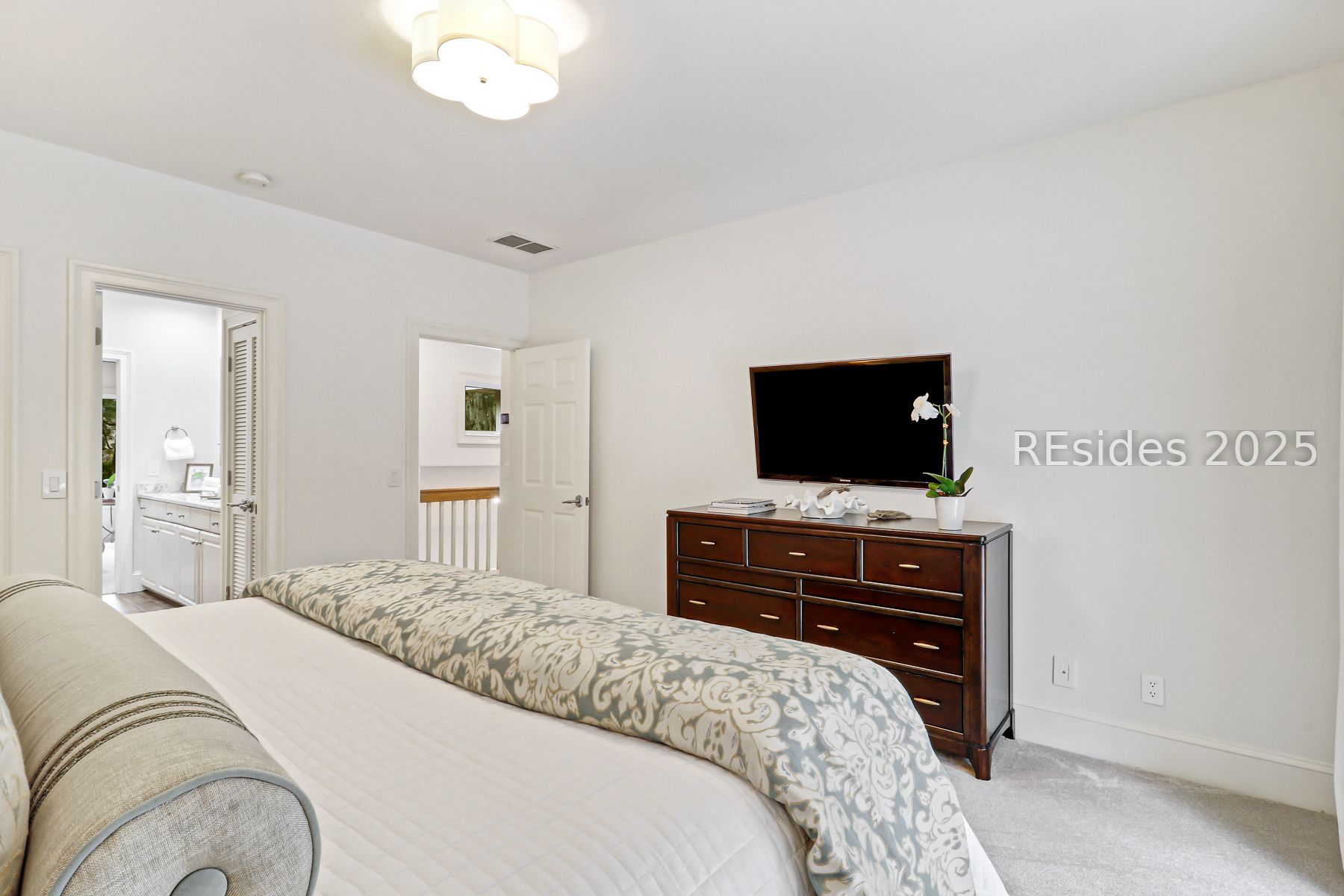 15 Hawthorne Road Bluffton, SC 29910 - Photo 63 of 95 Guest Bedroom 3