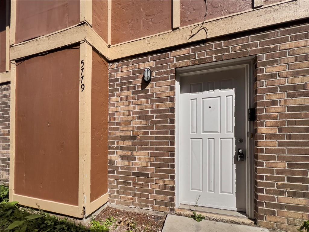 5799 Tullis Drive New Orleans, LA 70131 - Photo 3 of 16