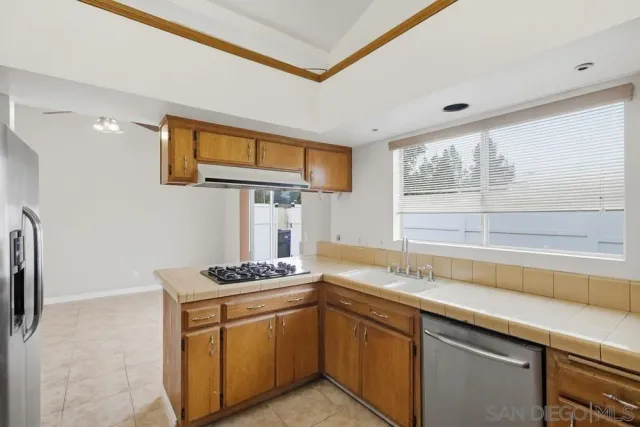 $750,000 | 1741 Anza Avenue, Vista, CA 92084