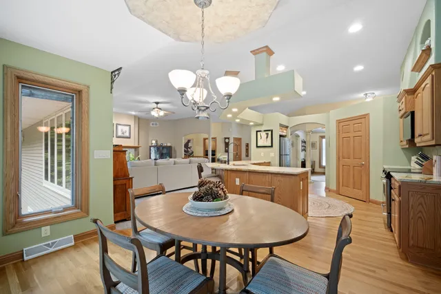 $899,900 | 4538 Church Drive, West Bend, WI 53095