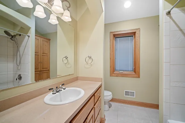 $899,900 | 4538 Church Drive, West Bend, WI 53095