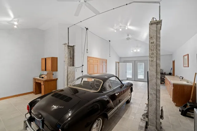 $899,900 | 4538 Church Drive, West Bend, WI 53095