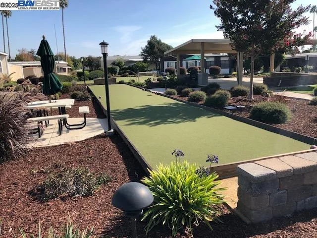 $199,900 | 324 Waikiki Circle, Union City, CA 94587