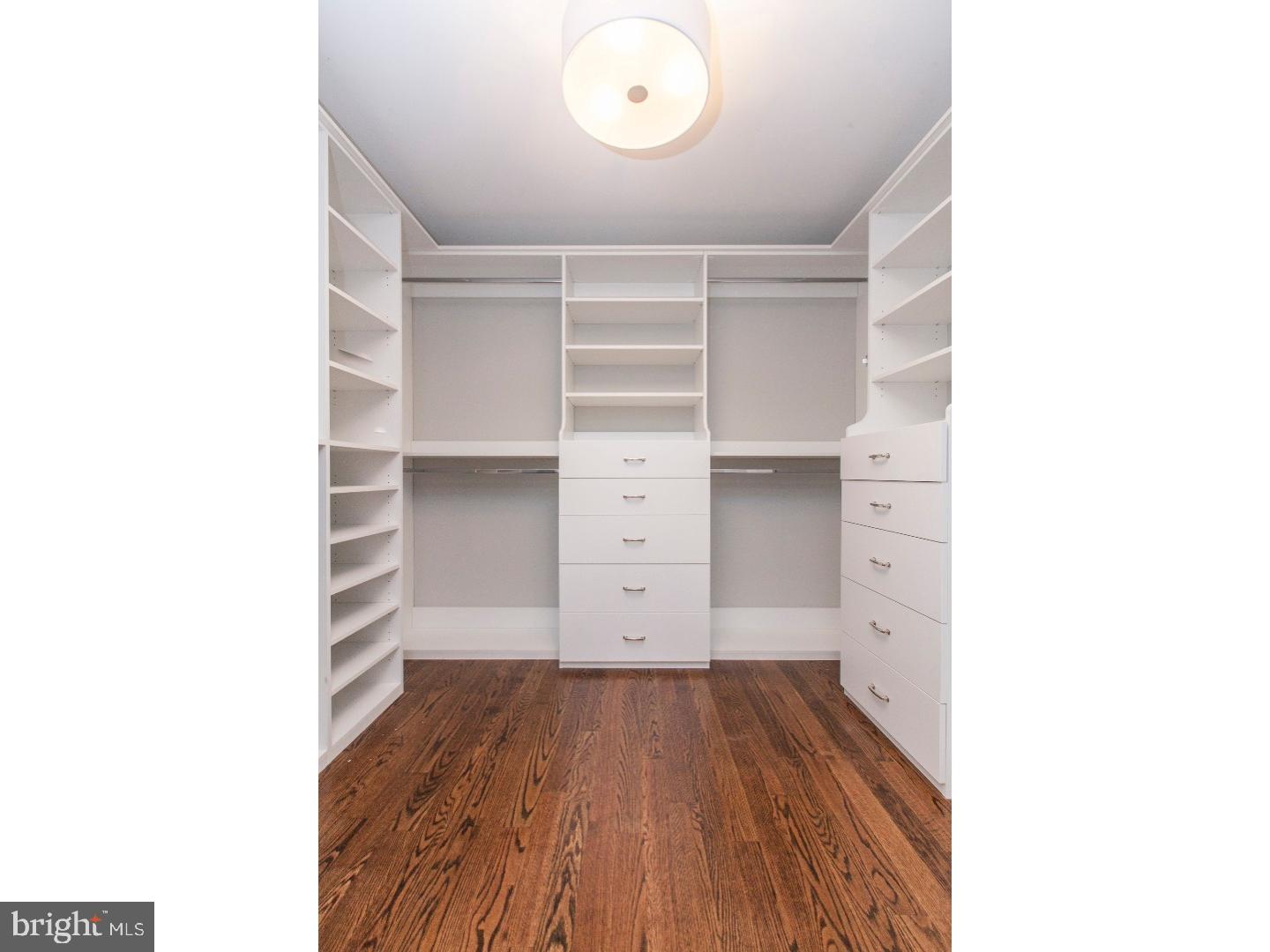 686 Knox Road Wayne, PA 19087 - Photo 19 of 25 Walk-in Closet