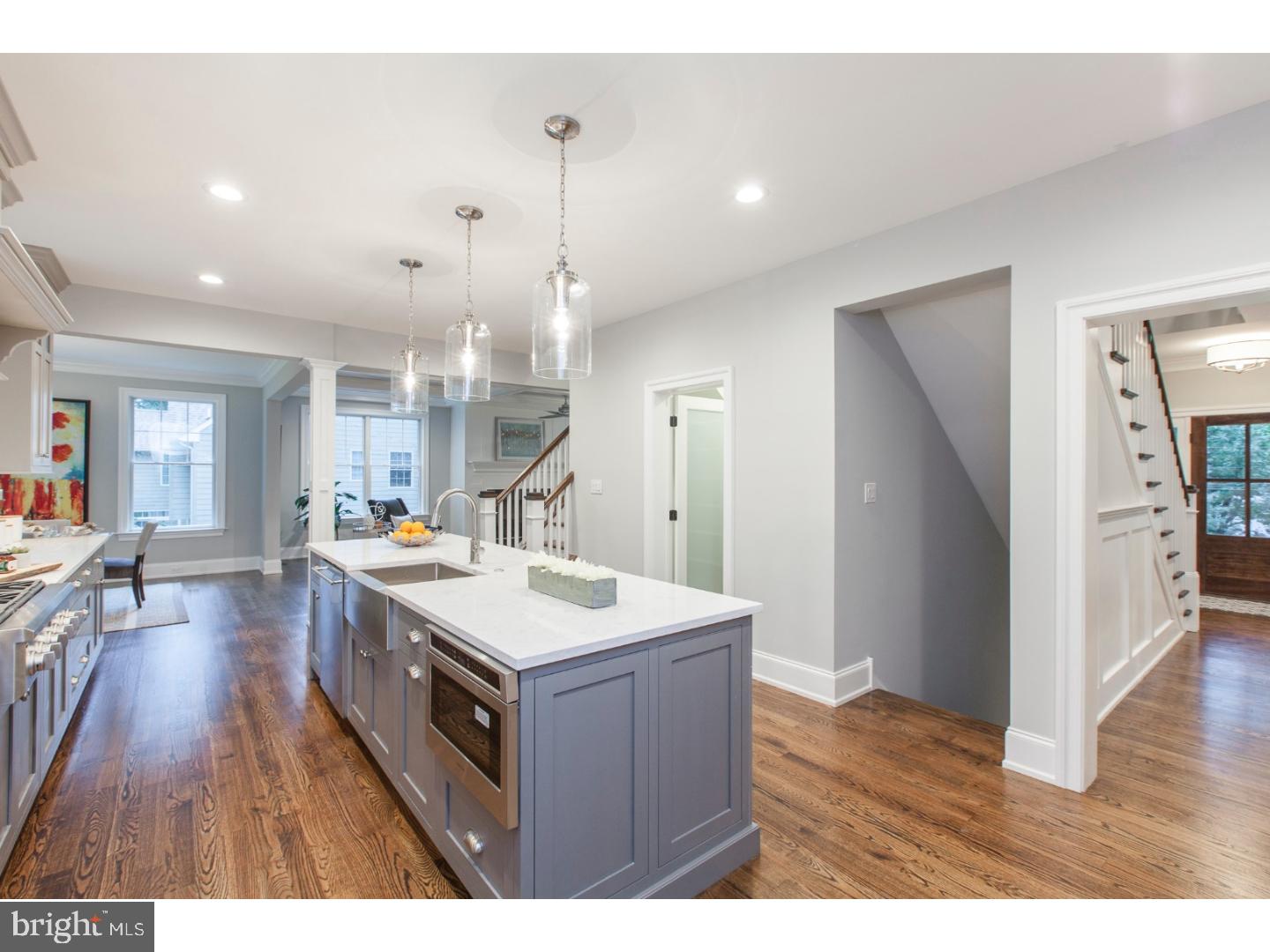 686 Knox Road Wayne, PA 19087 - Photo 10 of 25 Kitchen