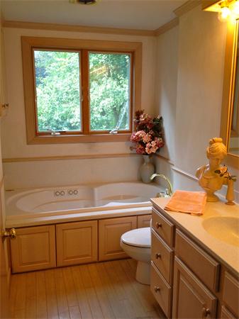 57 Jarman Road Sudbury, MA 01776 - Photo 10 of 27 Gallery Image 10