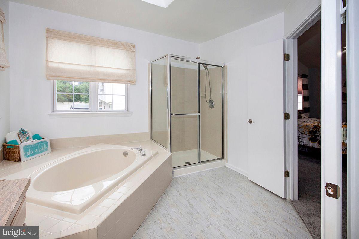 64 Cedar Grove Drive Sicklerville, NJ 08081 - Photo 25 of 39 Master Bath: Garden Tub, Stall Shower