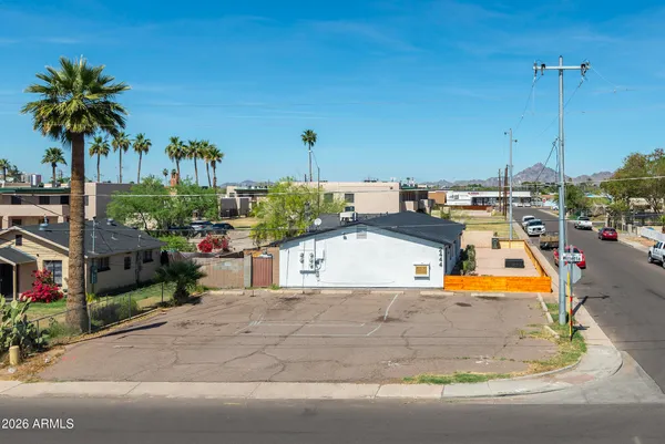 $825,000 | 2444 East Willetta Street, Unit 1, Phoenix, AZ 85008
