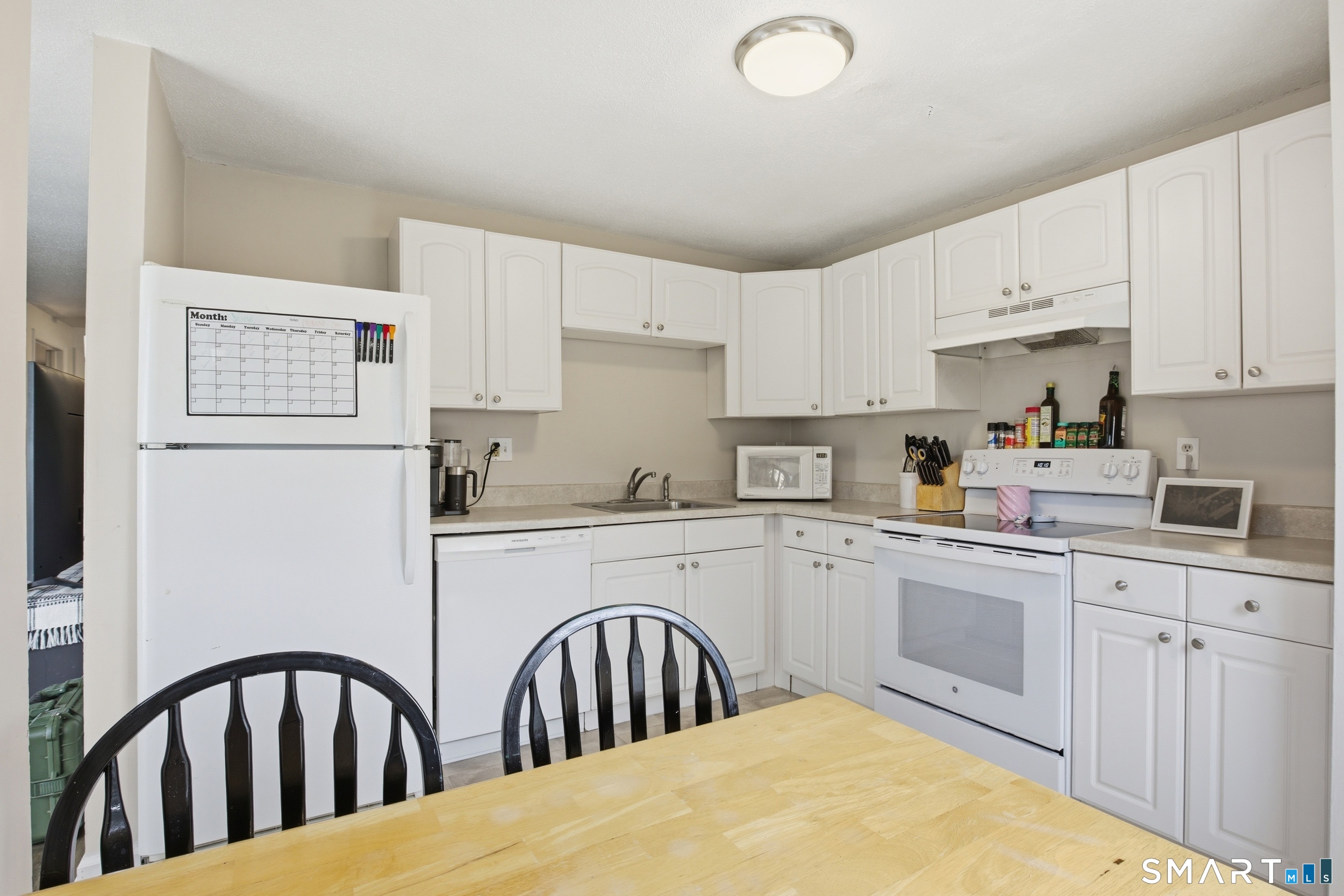 18 Heather Ridge, Unit 18 Shelton, CT 06484 - Photo 8 of 19
