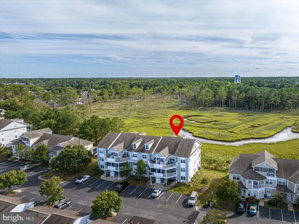 $449,900 | 37494 Pettinaro Drive, Unit 8706, Ocean View, DE 19970