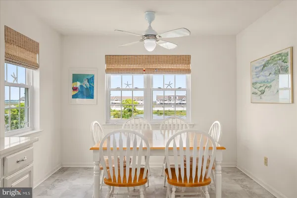 $449,900 | 37494 Pettinaro Drive, Unit 8706, Ocean View, DE 19970