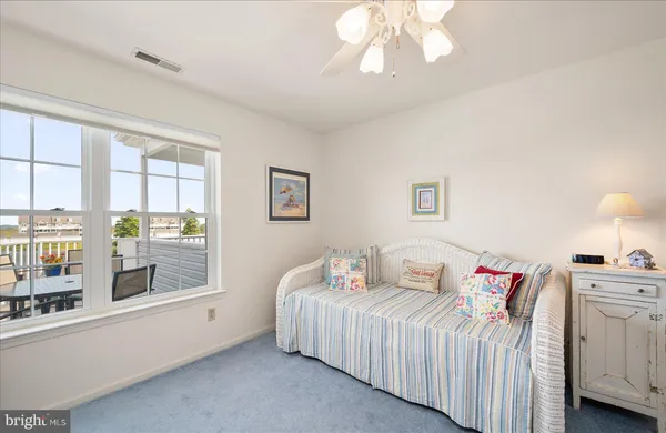 $449,900 | 37494 Pettinaro Drive, Unit 8706, Ocean View, DE 19970