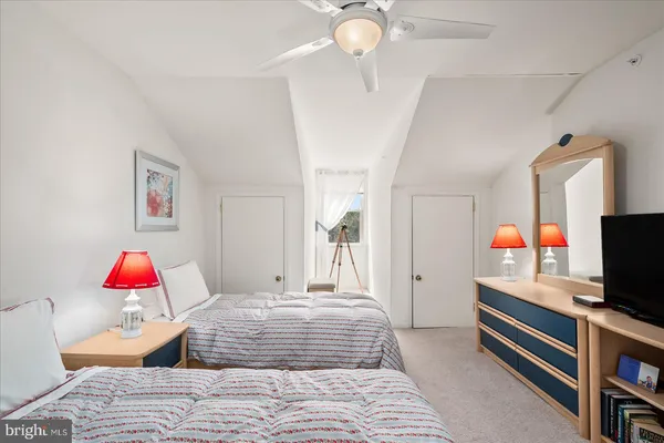 $449,900 | 37494 Pettinaro Drive, Unit 8706, Ocean View, DE 19970