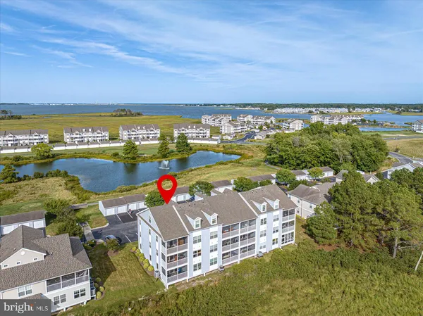$449,900 | 37494 Pettinaro Drive, Unit 8706, Ocean View, DE 19970