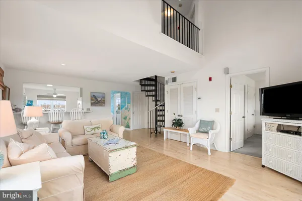 $449,900 | 37494 Pettinaro Drive, Unit 8706, Ocean View, DE 19970