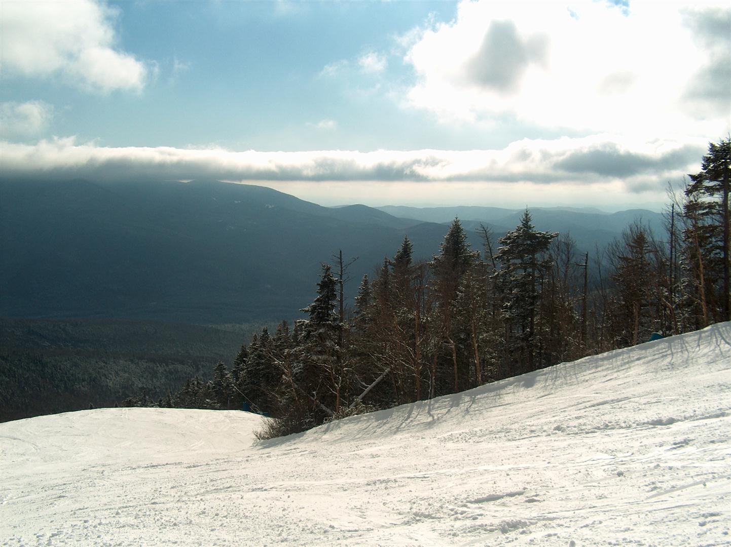 28 Packard's Road, Unit 408 Waterville Valley, NH 03215 - Photo 25 of 32