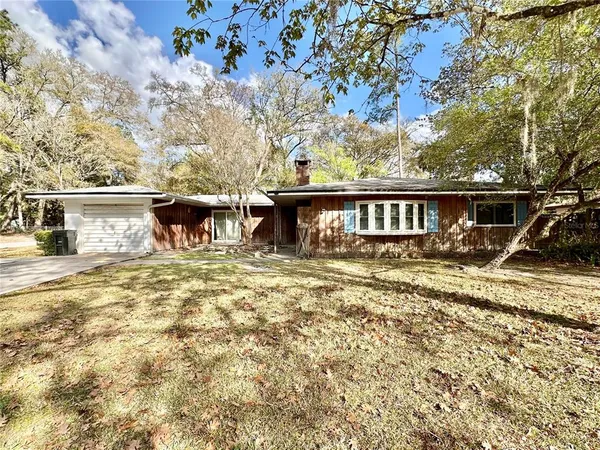 $300,000 | 1629 Northwest 40th Terrace, Gainesville, FL 32605