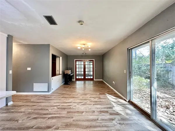 $300,000 | 1629 Northwest 40th Terrace, Gainesville, FL 32605